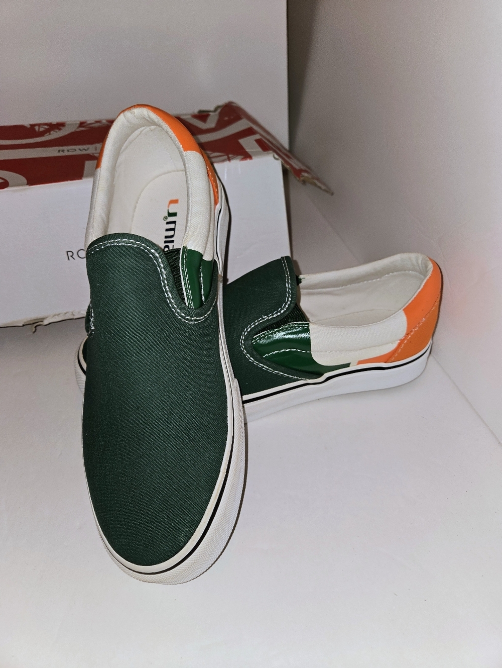 Row One Women's 7.5 U of Miami Slip-On Canvas Sneakers- Green & Orange NEW - Picture 3 of 12